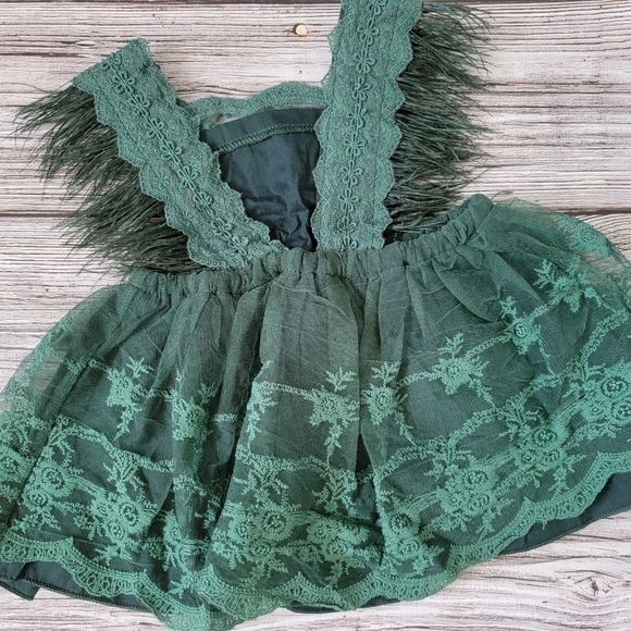 Baby Girl Christmas Dress Green White Fringe Sleeve Christmas Dress NWT - Picture 9 of 15